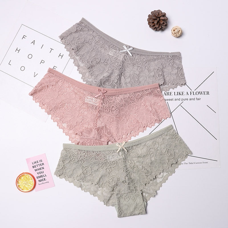 Calcinha em Renda Sexy Lace - Kit com 3 peÃ§as