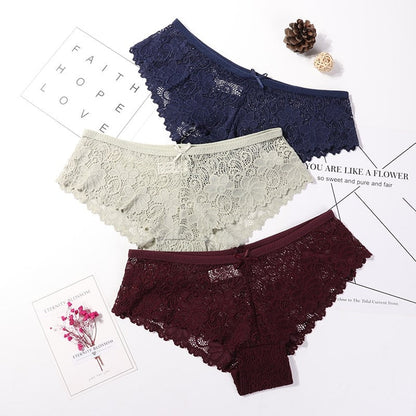 Calcinha em Renda Sexy Lace - Kit com 3 peÃ§as